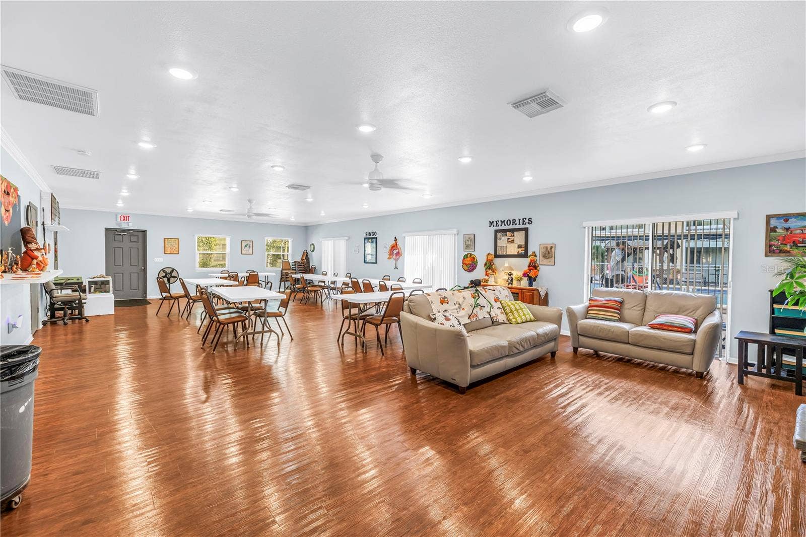 801 83RD AVENUE N, #214, St Petersburg, FL 33702 801 83RD AVENUE N, #214, St Petersburg, FL 33702