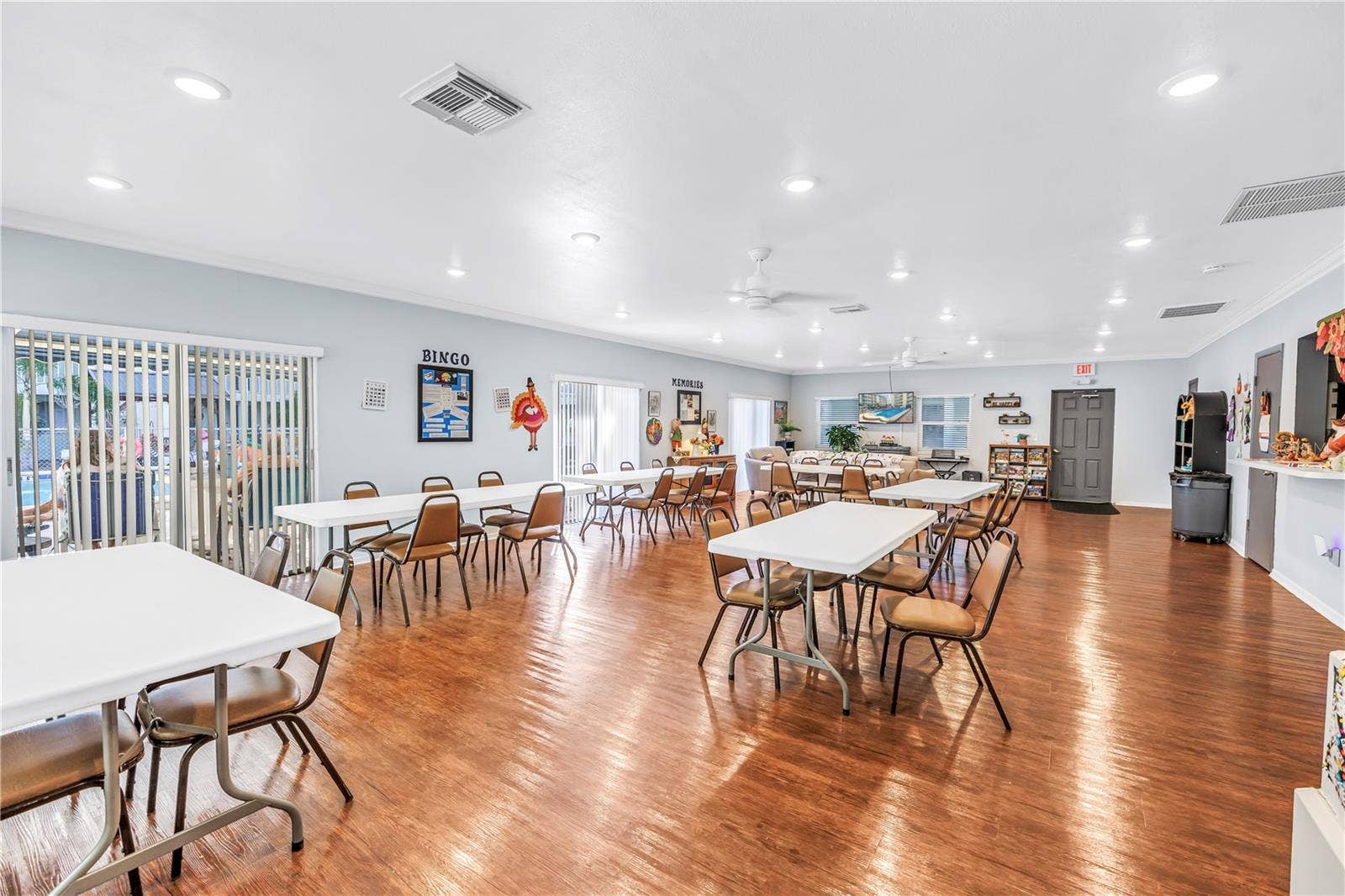 801 83RD AVENUE N, #214, St Petersburg, FL 33702 801 83RD AVENUE N, #214, St Petersburg, FL 33702