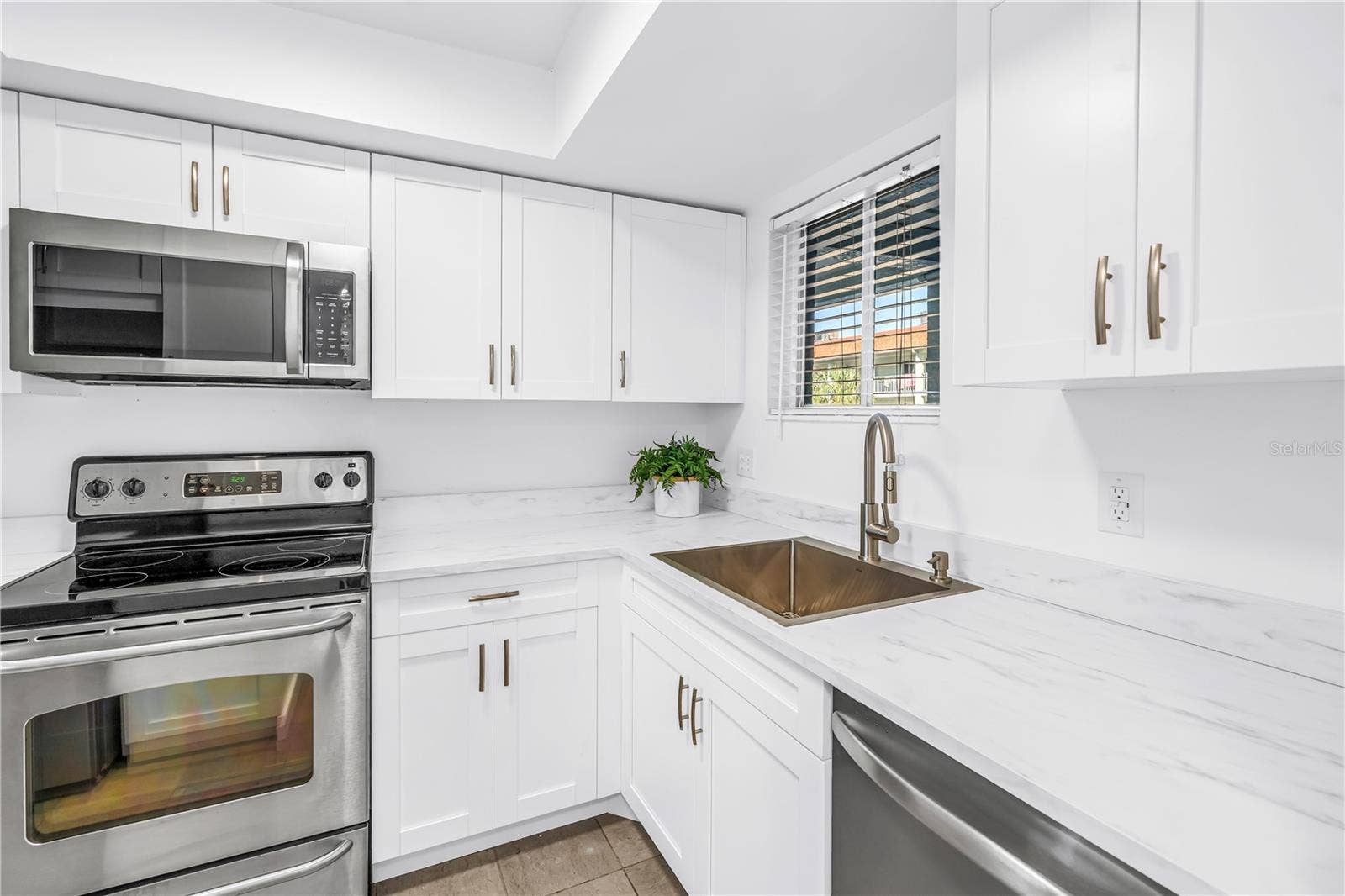 801 83RD AVENUE N, #214, St Petersburg, FL 33702 801 83RD AVENUE N, #214, St Petersburg, FL 33702