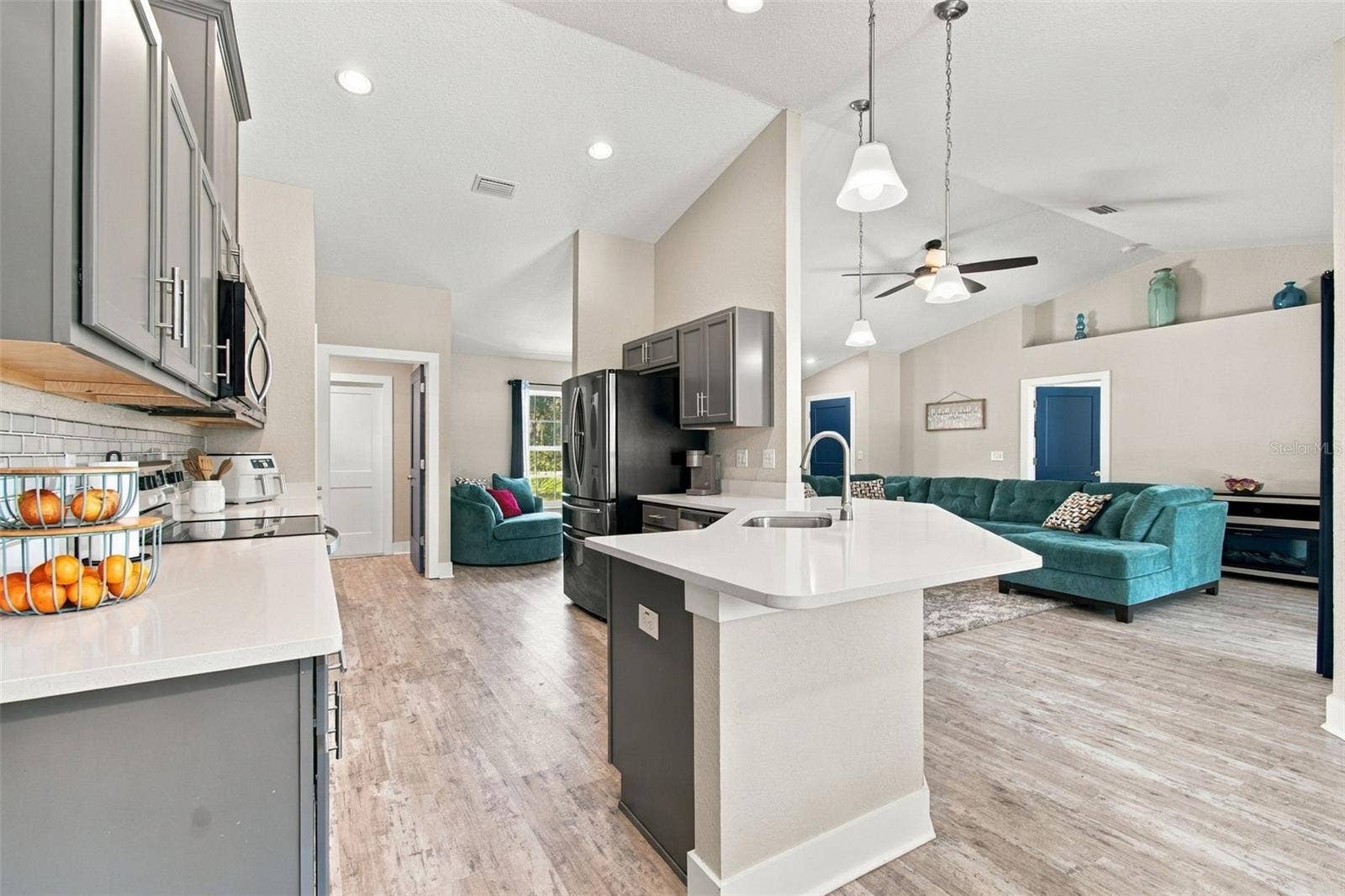 16473 SCAUP DUCK AVENUE, Brooksville, FL 34614 Kitchen