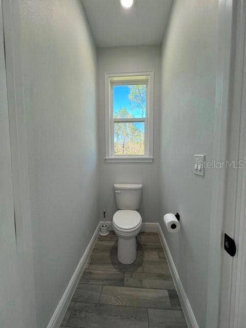 18218 PALMDALE ROAD, Weeki Wachee, FL 34614 Master Water Closet