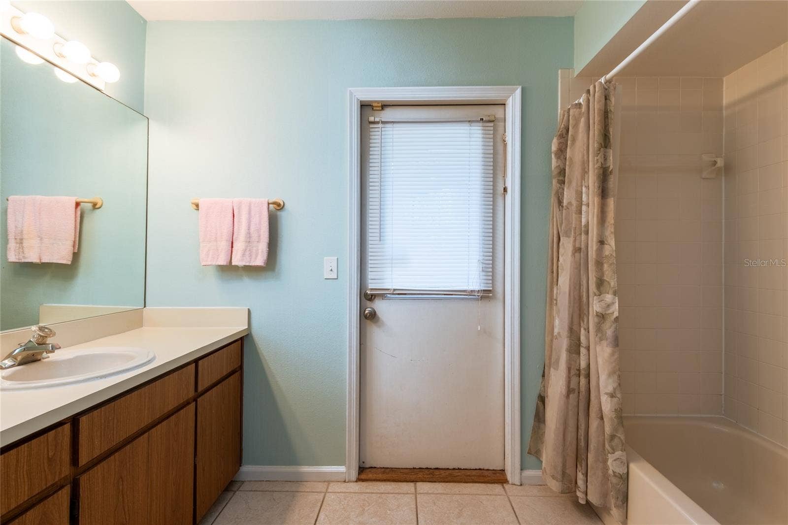 2305 FORREST CREST CIRCLE, Lutz, FL 33549