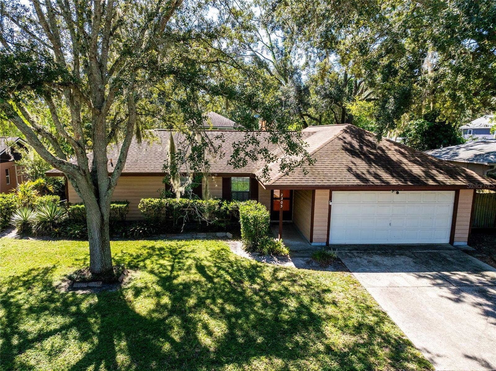 2305 FORREST CREST CIRCLE, Lutz, FL 33549