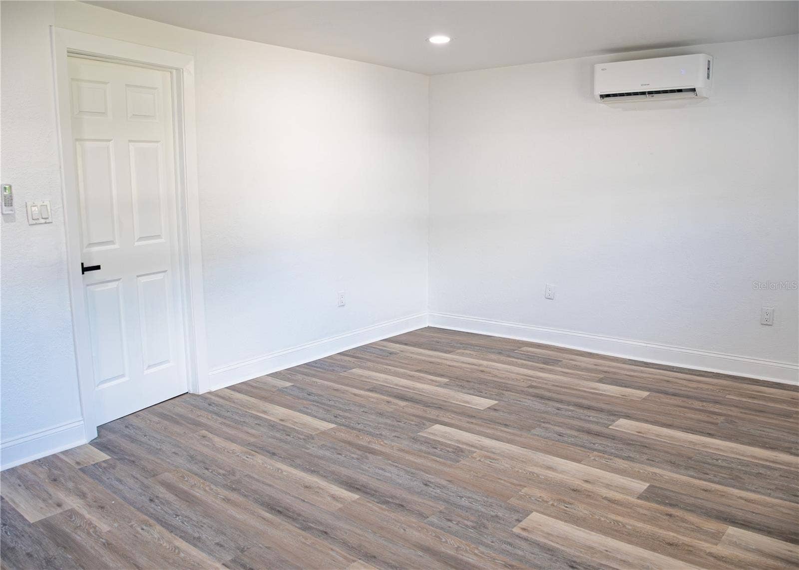 3414 CARIOCA COURT, Tampa, FL 33605 3414 CARIOCA COURT, Tampa, FL 33605