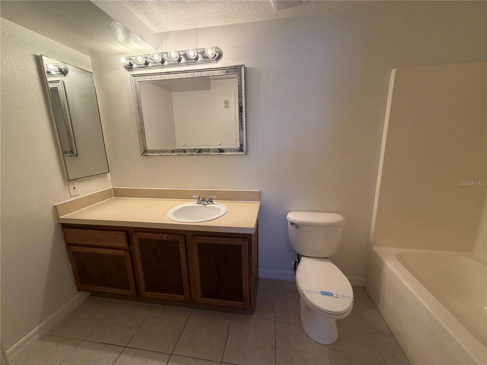 Riverview, FL 33578 Riverview, FL 33578