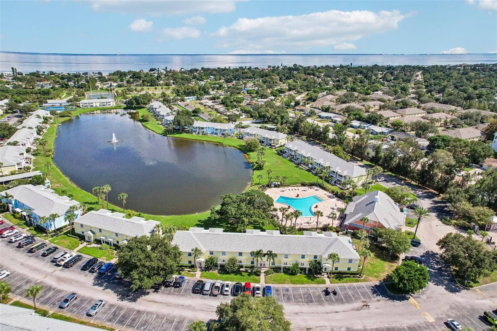 102 POMPANO DRIVE SE, #D, St Petersburg, FL 33705