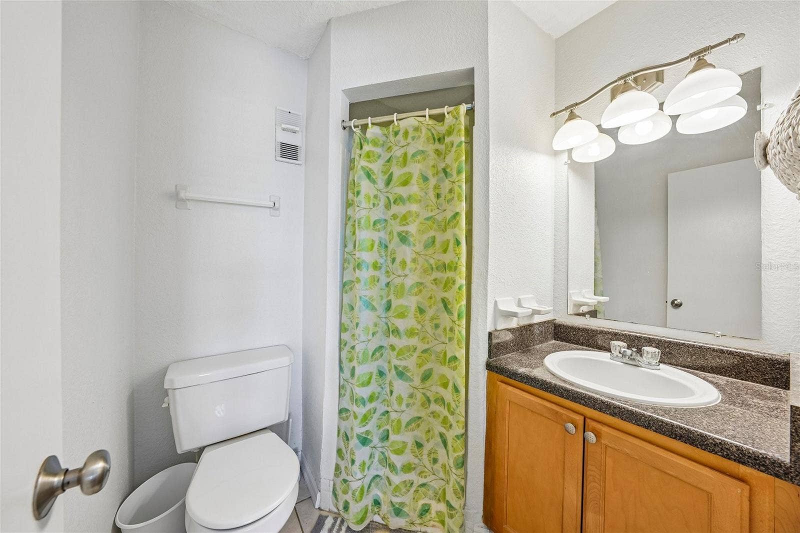 102 POMPANO DRIVE SE, #D, St Petersburg, FL 33705