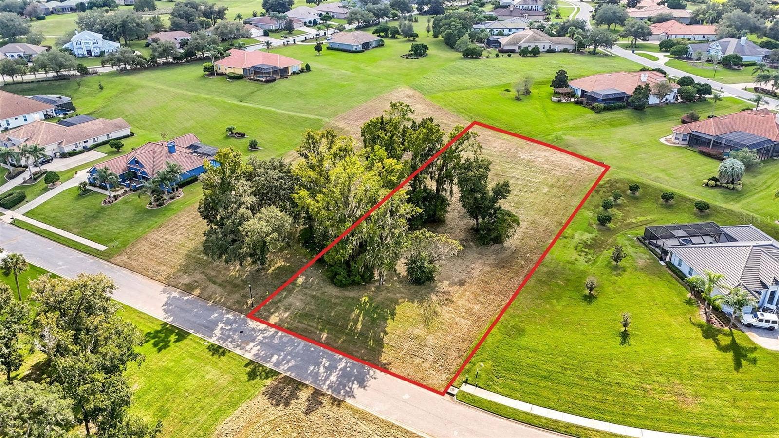 13620 CARNOUSTIE CIR, Dade City, FL 33525