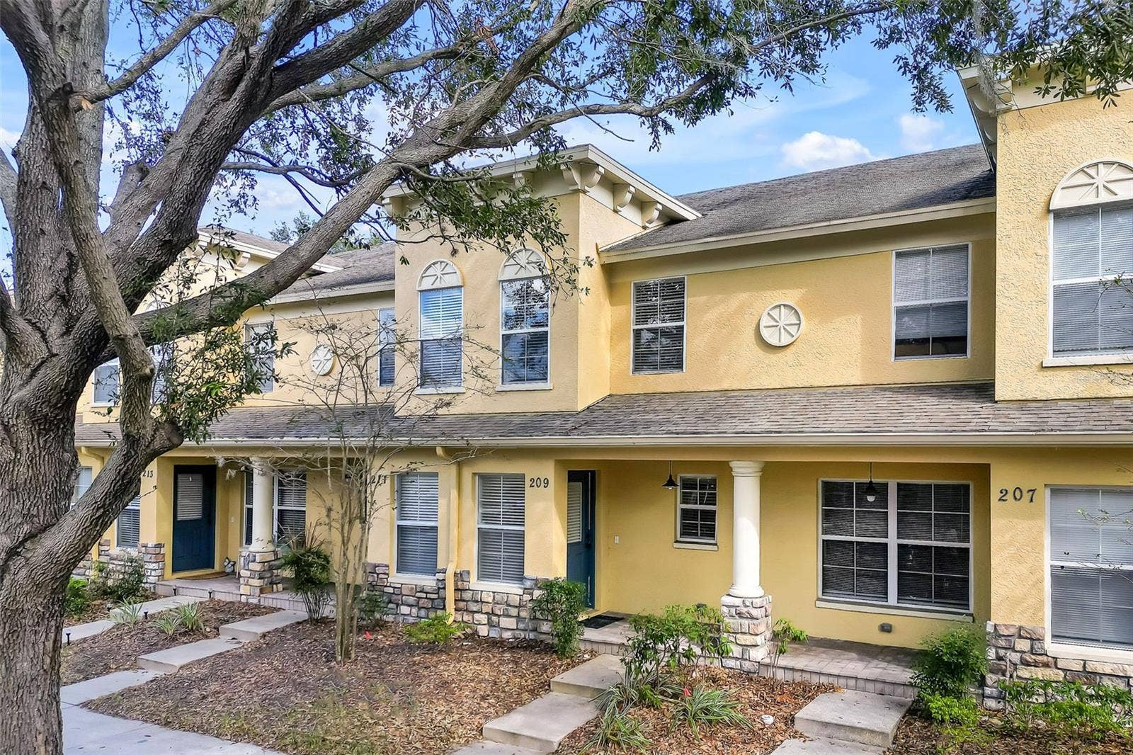 209 DRAW BRIDGE LN, Valrico, FL 33594 FRONT ELEVATION
