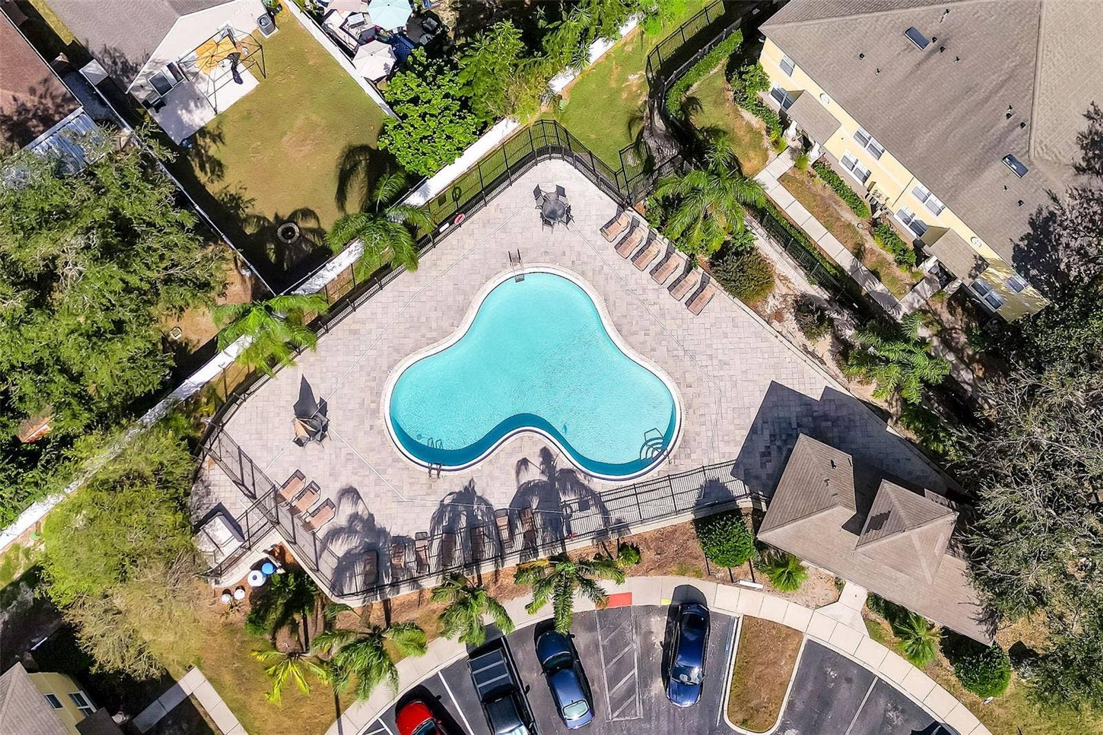 209 DRAW BRIDGE LN, Valrico, FL 33594 COMMUNITY POOL