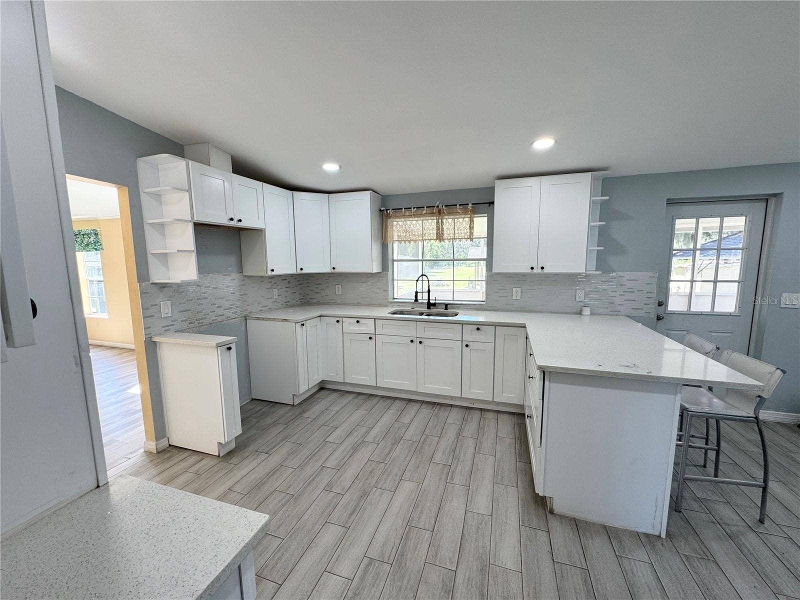 12009 GLENHILL DRIVE, Riverview, FL 33569 12009 GLENHILL DRIVE, Riverview, FL 33569