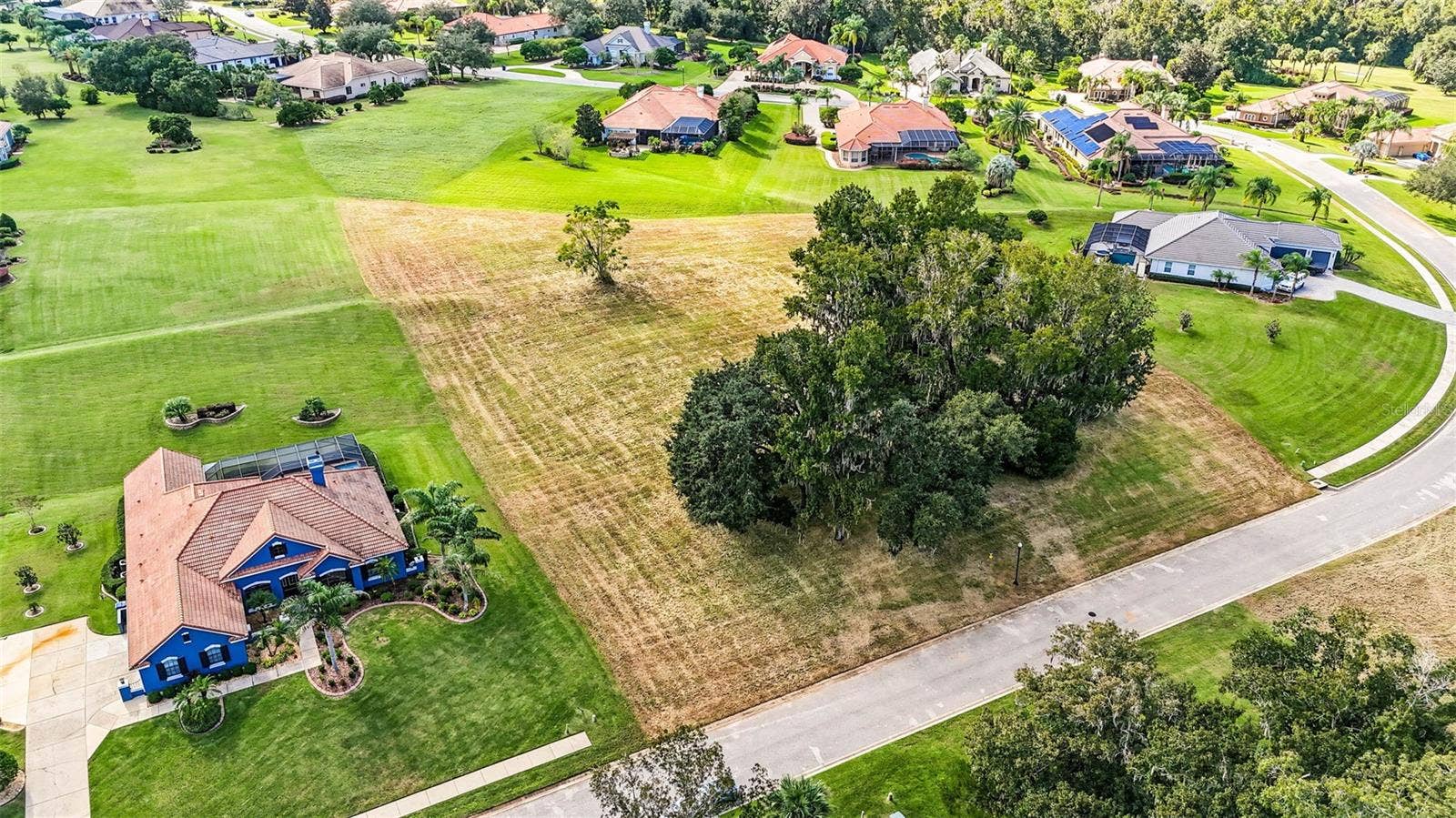 13628 CARNOUSTIE CIR, Dade City, FL 33525