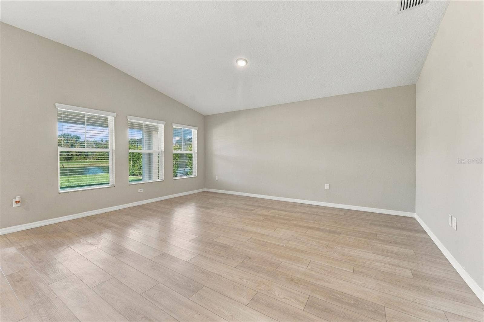 12648 TANNENCREST DRIVE, Riverview, FL 33579 12648 TANNENCREST DRIVE, Riverview, FL 33579
