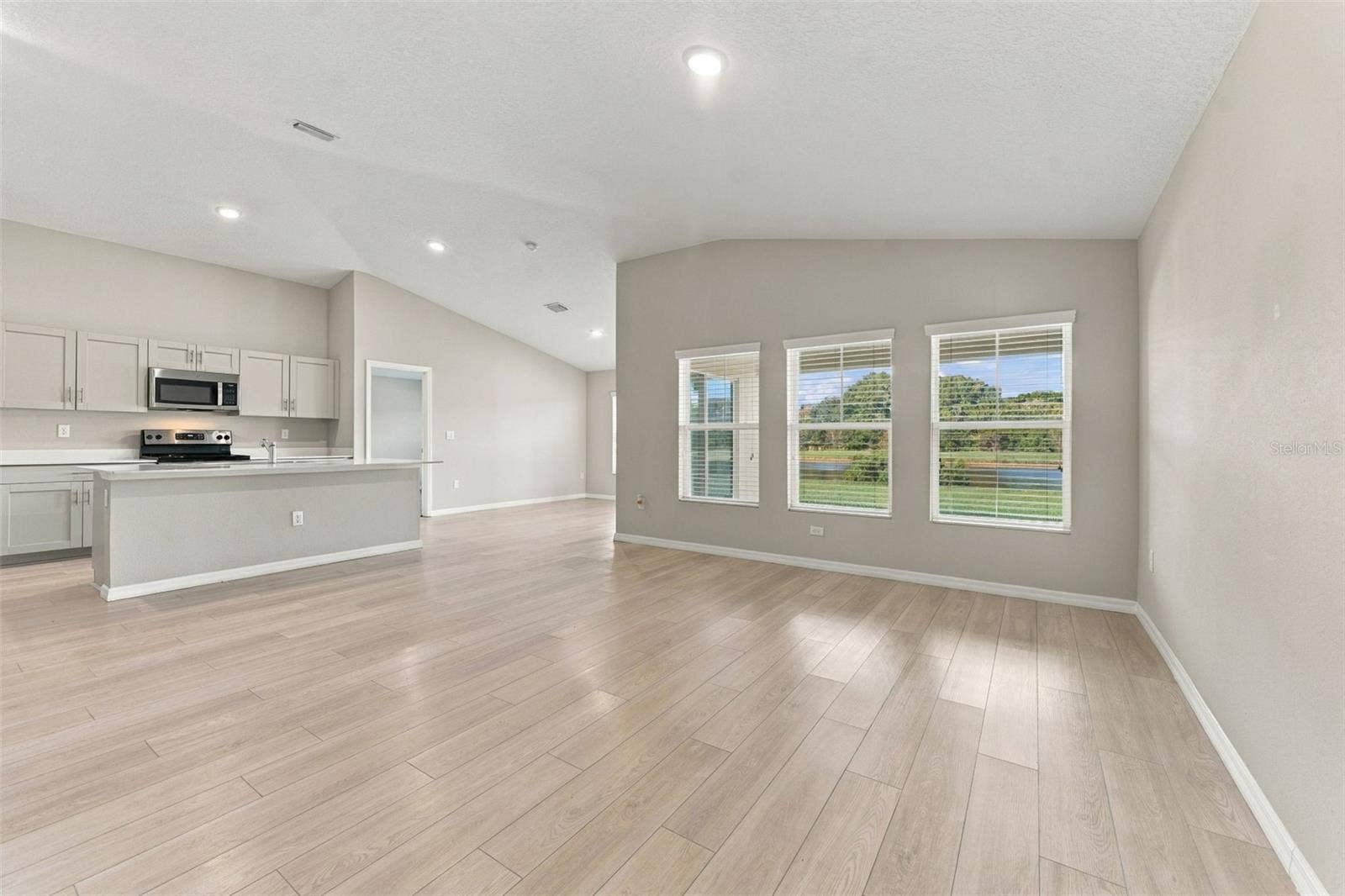 12648 TANNENCREST DRIVE, Riverview, FL 33579 12648 TANNENCREST DRIVE, Riverview, FL 33579