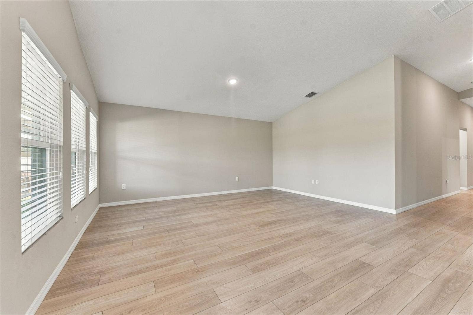 12648 TANNENCREST DRIVE, Riverview, FL 33579 12648 TANNENCREST DRIVE, Riverview, FL 33579