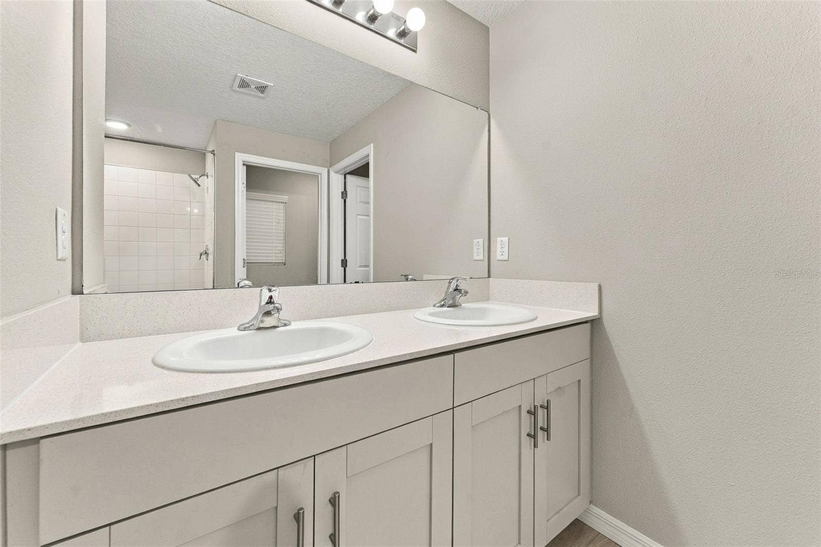 12648 TANNENCREST DRIVE, Riverview, FL 33579 12648 TANNENCREST DRIVE, Riverview, FL 33579
