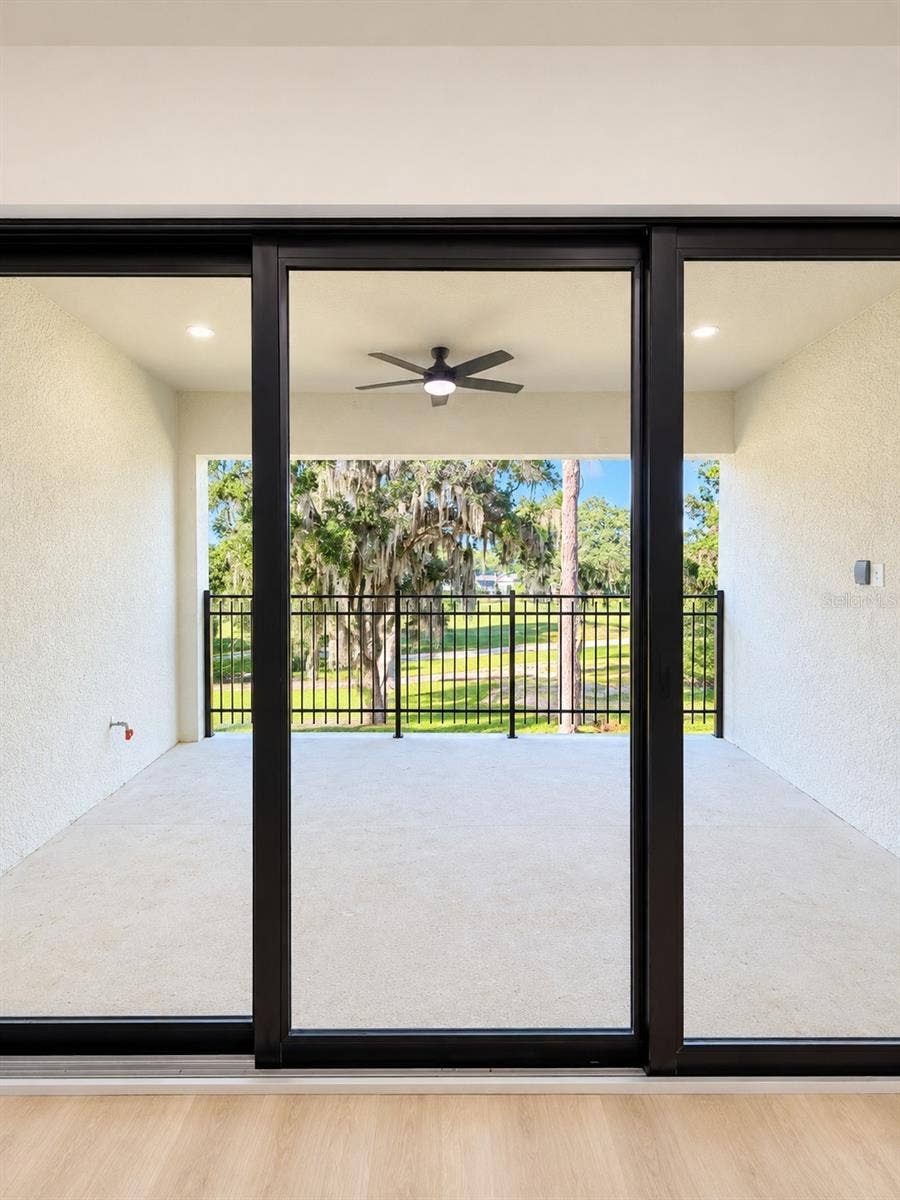 4611 HICKORY OAK DRIVE, Brooksville, FL 34601 Sliding Door to Back Porch