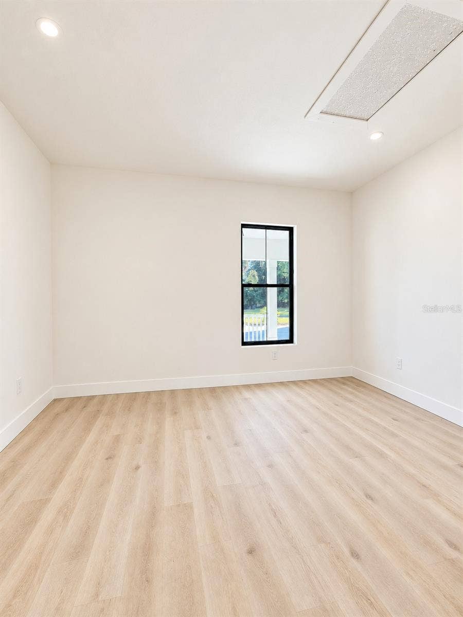 4611 HICKORY OAK DRIVE, Brooksville, FL 34601 Room 2