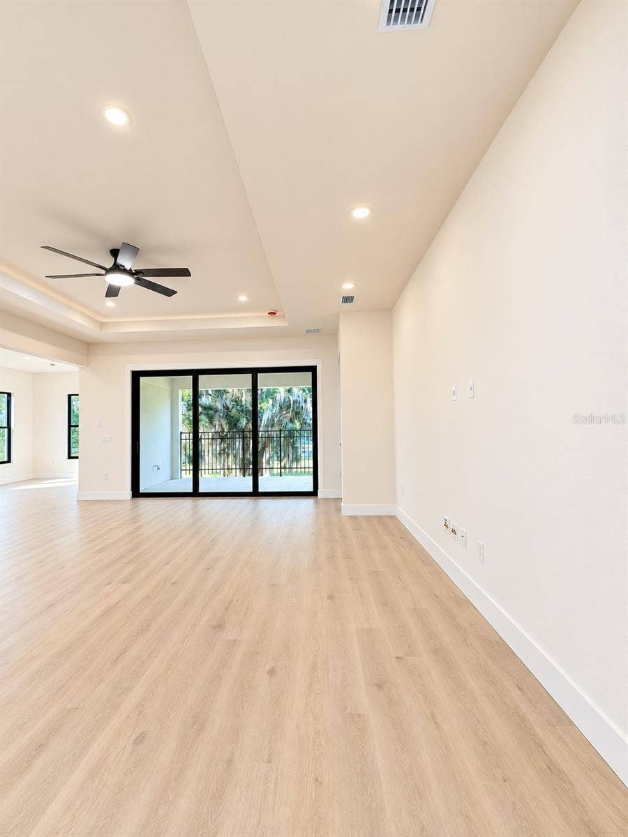 4611 HICKORY OAK DRIVE, Brooksville, FL 34601 Living Room