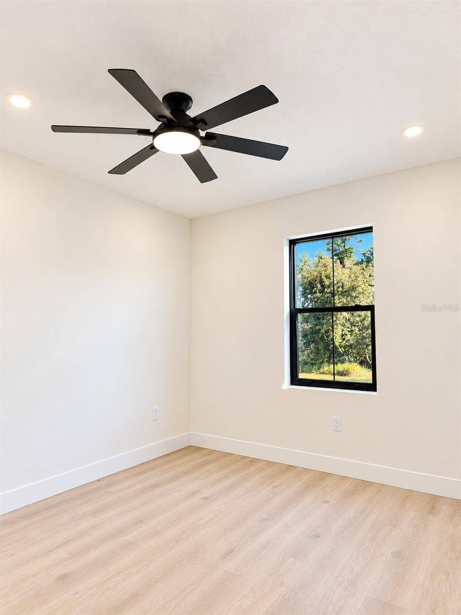 4611 HICKORY OAK DRIVE, Brooksville, FL 34601 Room 3