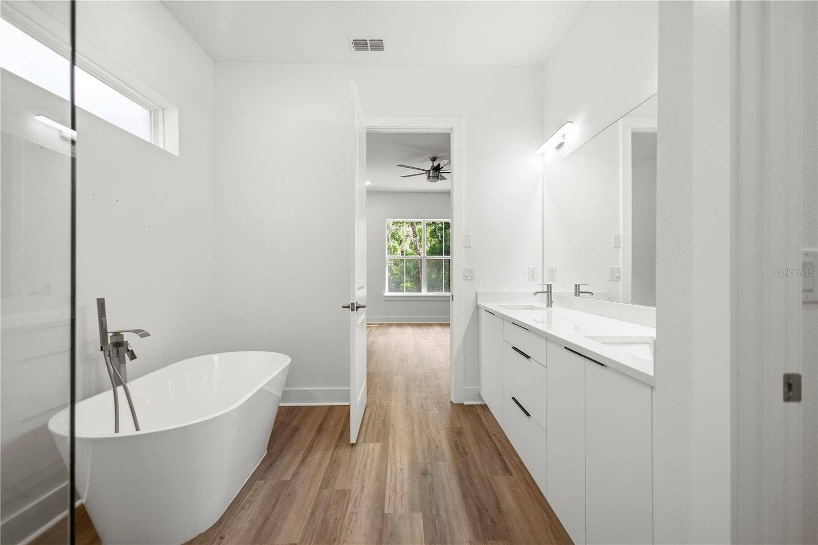 6622 SUMMIT VIEW DRIVE, Brooksville, FL 34601 Primary Bathroom