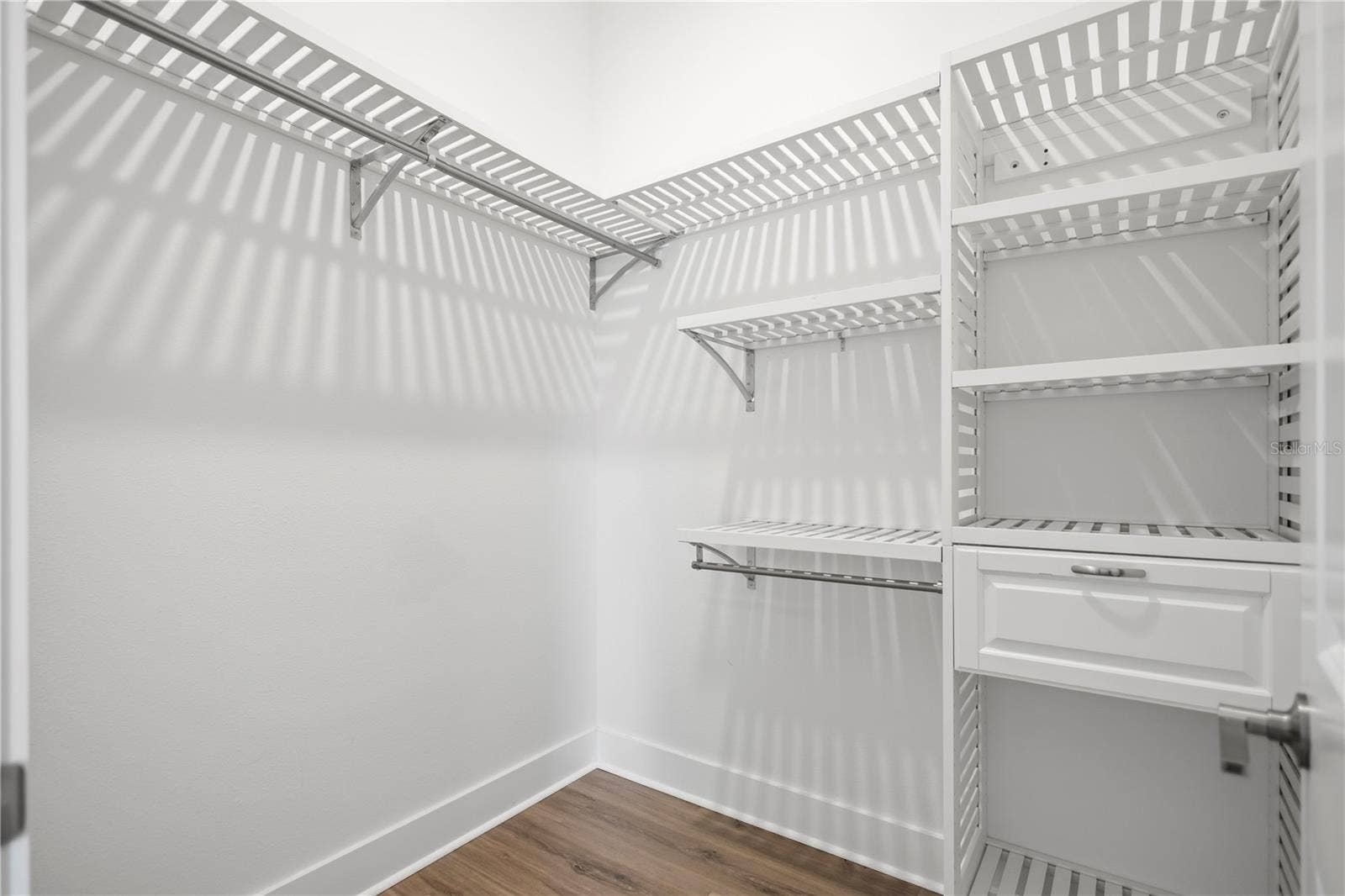 6622 SUMMIT VIEW DRIVE, Brooksville, FL 34601 Room 3 Walk in closet