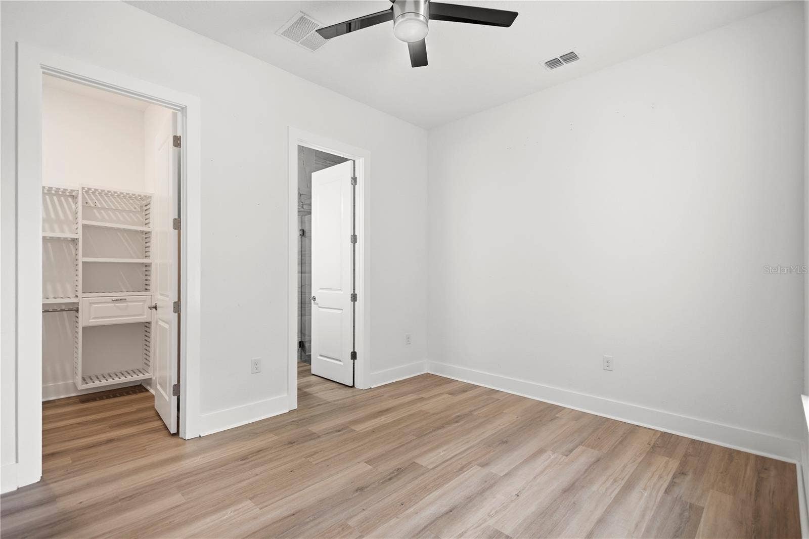 6622 SUMMIT VIEW DRIVE, Brooksville, FL 34601 Room 4