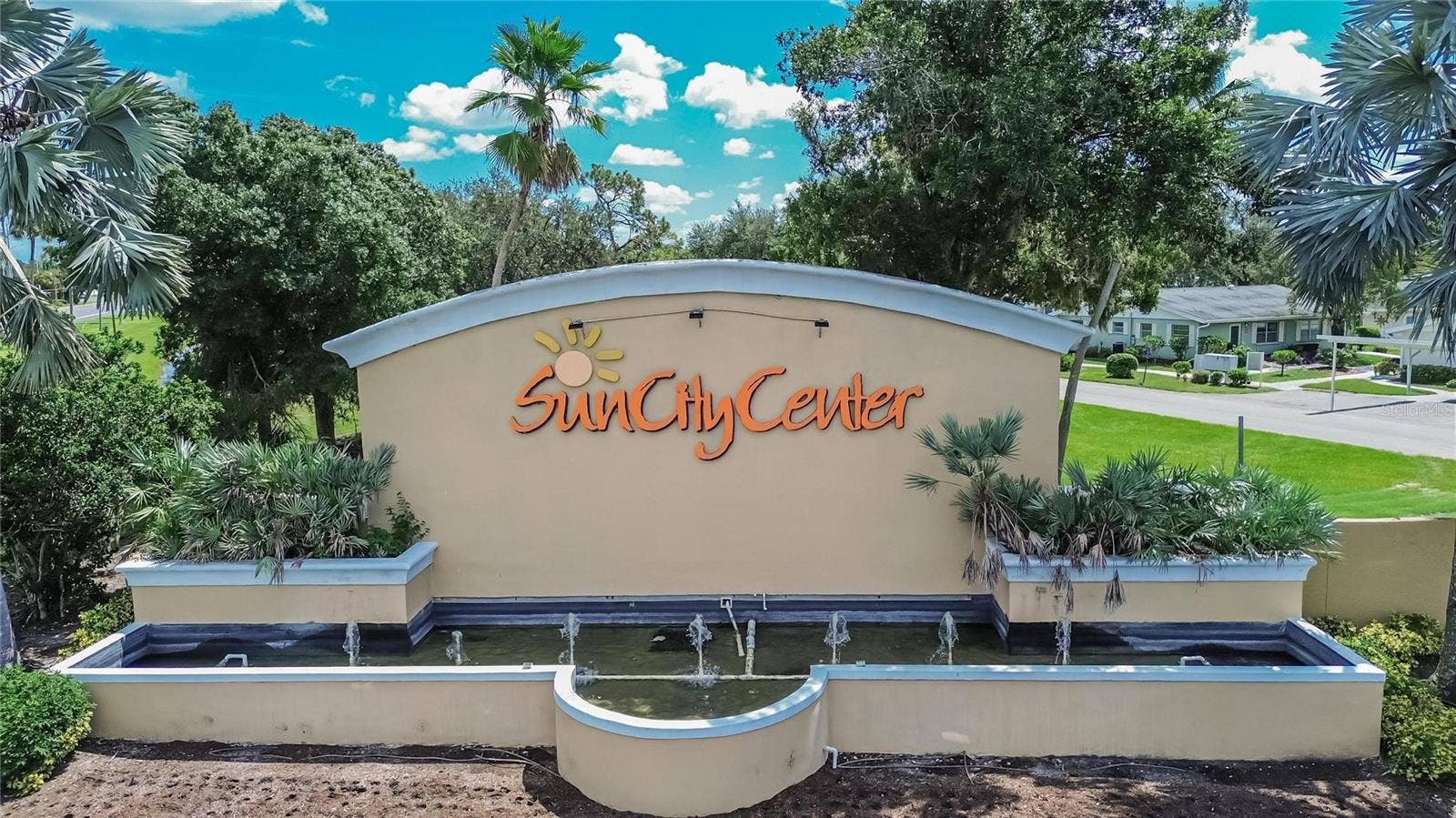 2023 EL RANCHO DRIVE, Sun City Center, FL 33573
