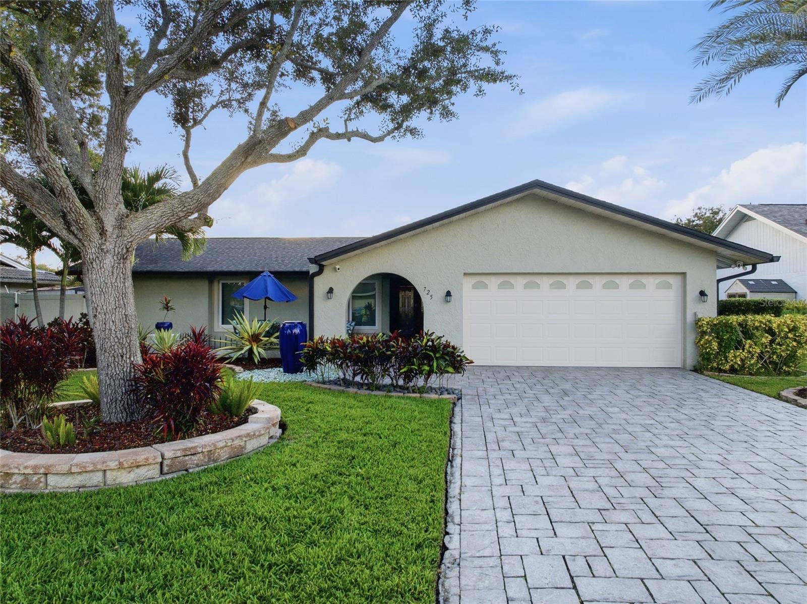 725 DEL ORO DRIVE, Safety Harbor, FL 34695 725 DEL ORO DRIVE, Safety Harbor, FL 34695