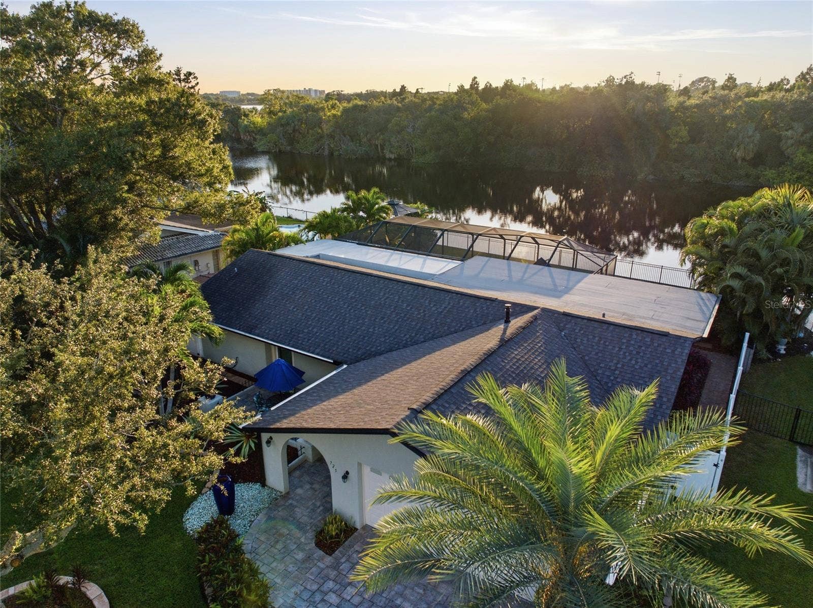 725 DEL ORO DRIVE, Safety Harbor, FL 34695 725 DEL ORO DRIVE, Safety Harbor, FL 34695