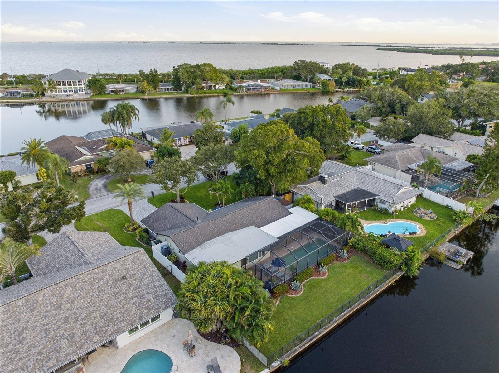 725 DEL ORO DRIVE, Safety Harbor, FL 34695 725 DEL ORO DRIVE, Safety Harbor, FL 34695