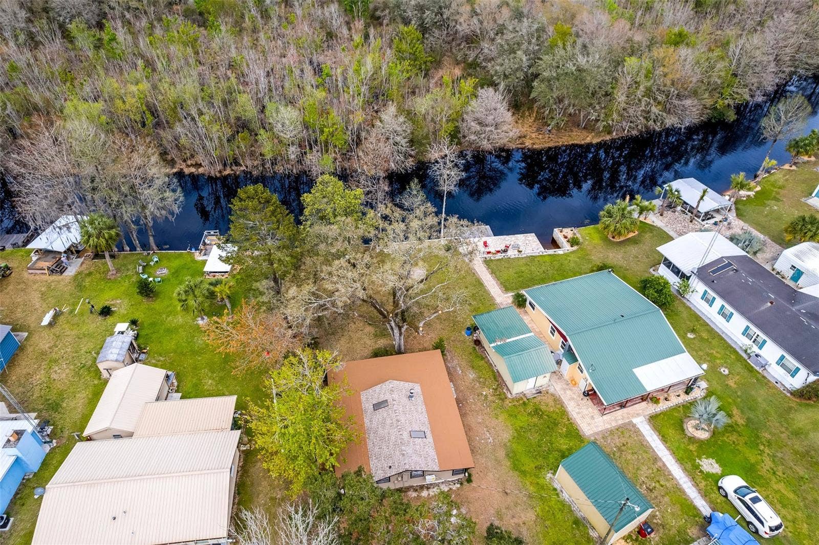 11199 E TARPON COURT, Floral City, FL 34436 11199 E TARPON COURT, Floral City, FL 34436