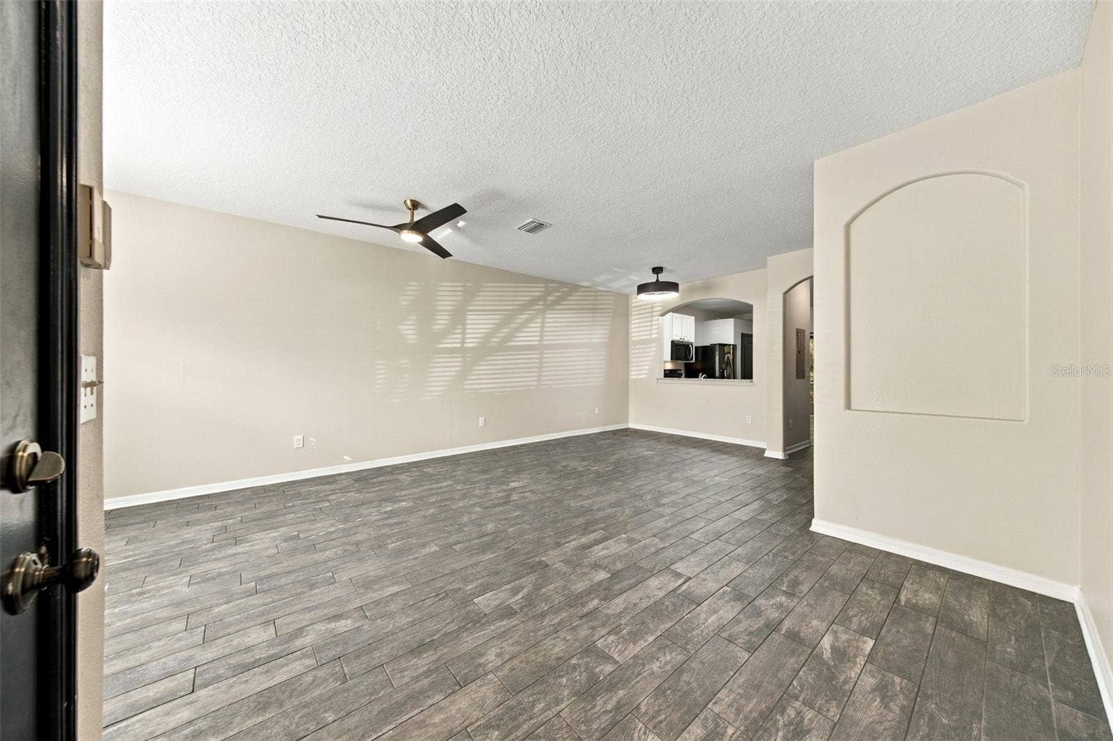 30316 ELDERWOOD DRIVE, Wesley Chapel, FL 33543 30316 ELDERWOOD DRIVE, Wesley Chapel, FL 33543