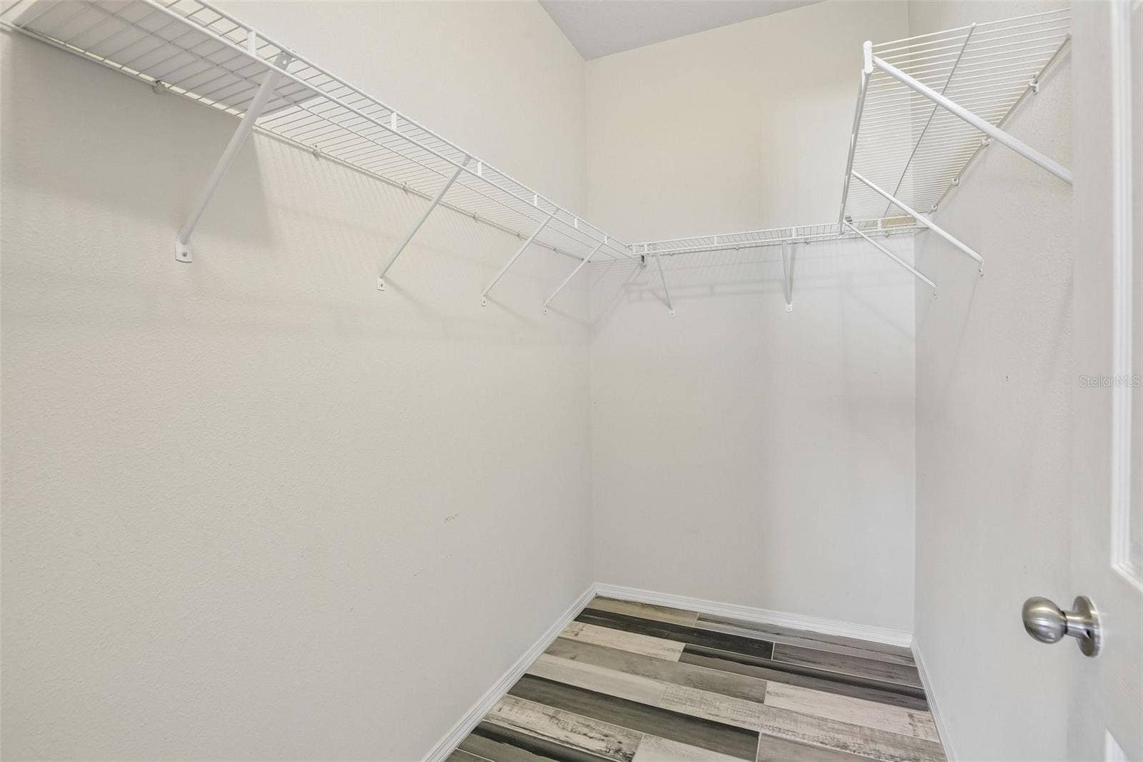 1847 TRILLIUM BOULEVARD, Brooksville, FL 34604 1847 TRILLIUM BOULEVARD, Brooksville, FL 34604
