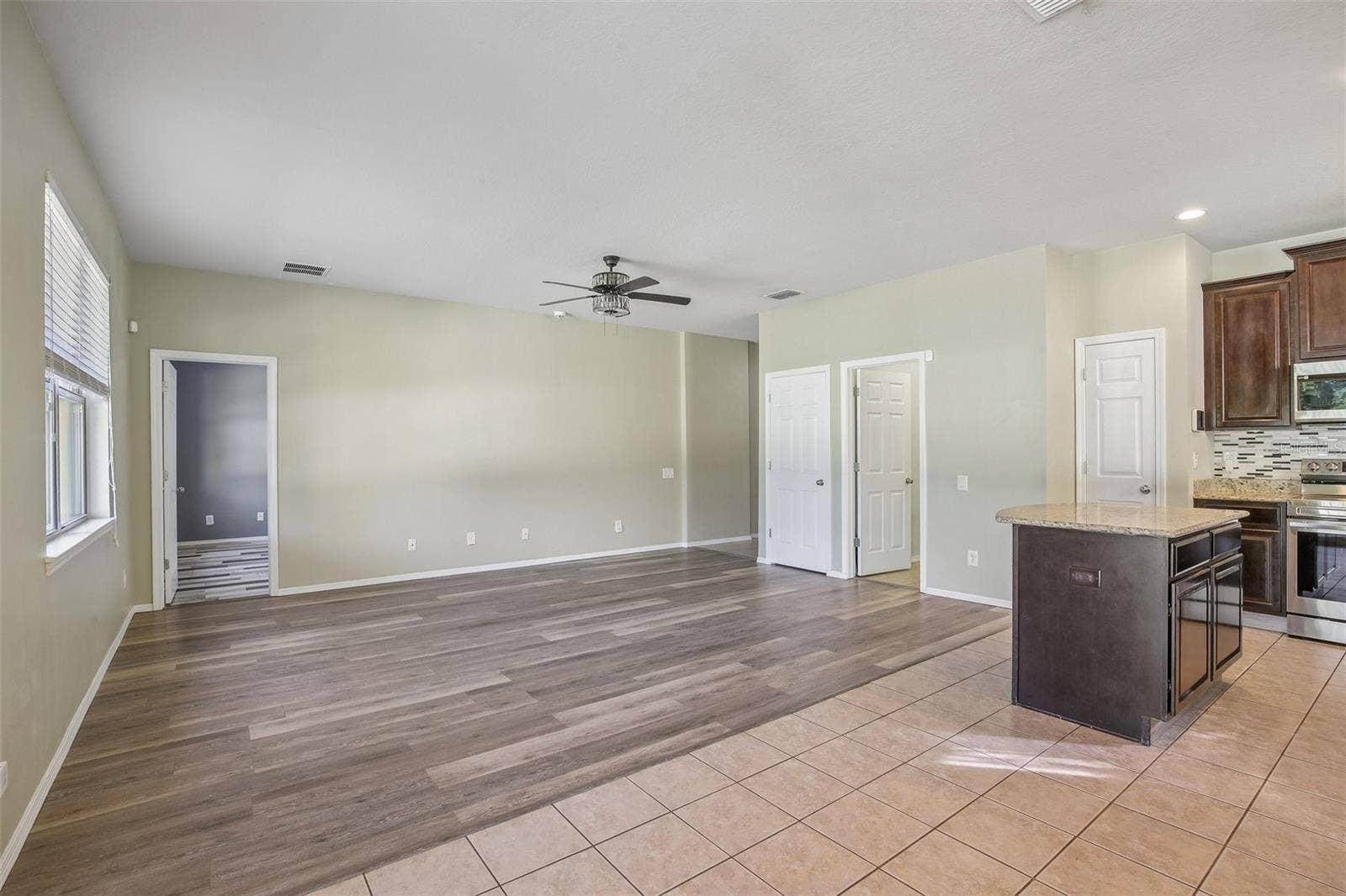 1847 TRILLIUM BOULEVARD, Brooksville, FL 34604 1847 TRILLIUM BOULEVARD, Brooksville, FL 34604