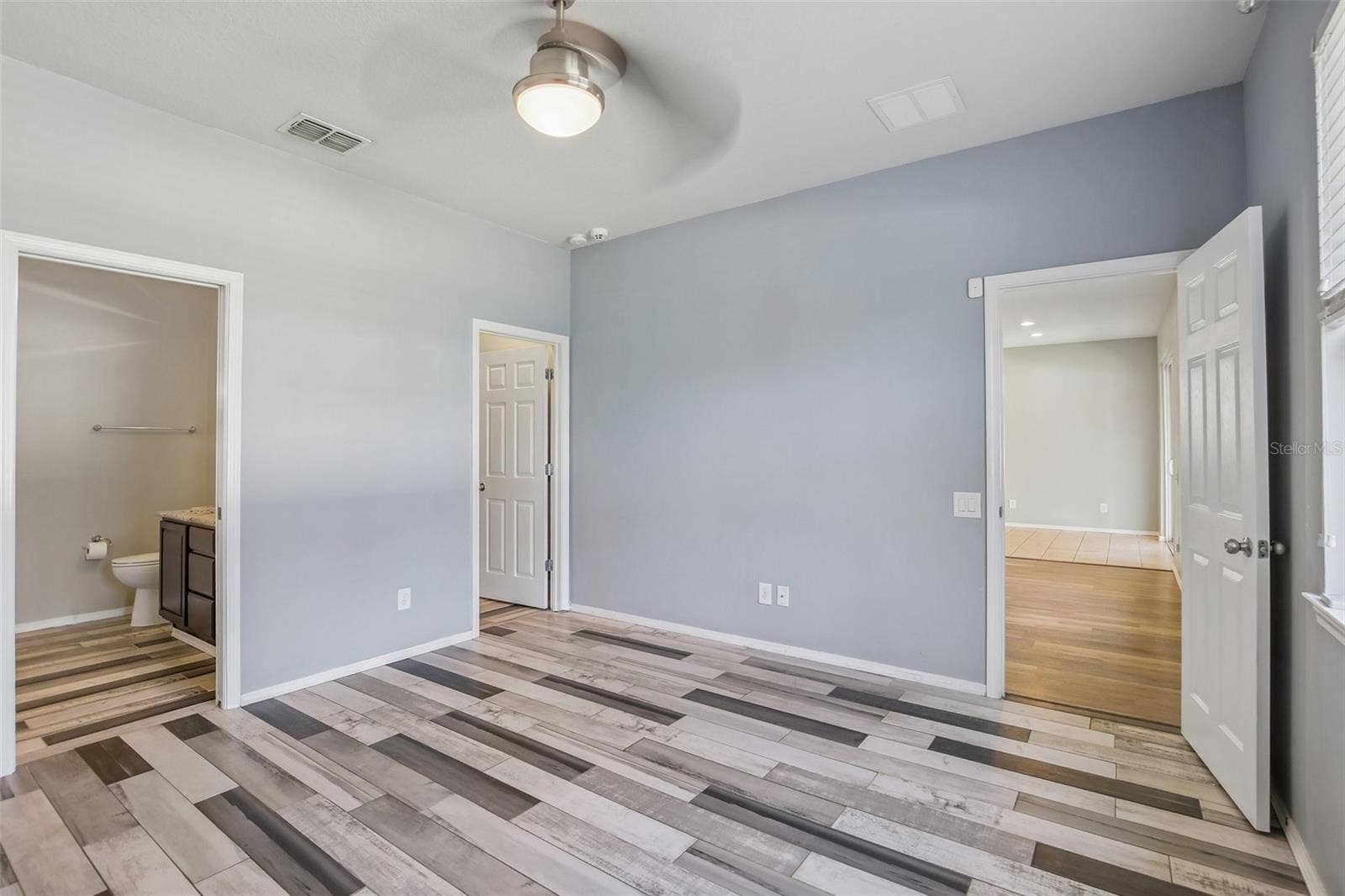 1847 TRILLIUM BOULEVARD, Brooksville, FL 34604 1847 TRILLIUM BOULEVARD, Brooksville, FL 34604