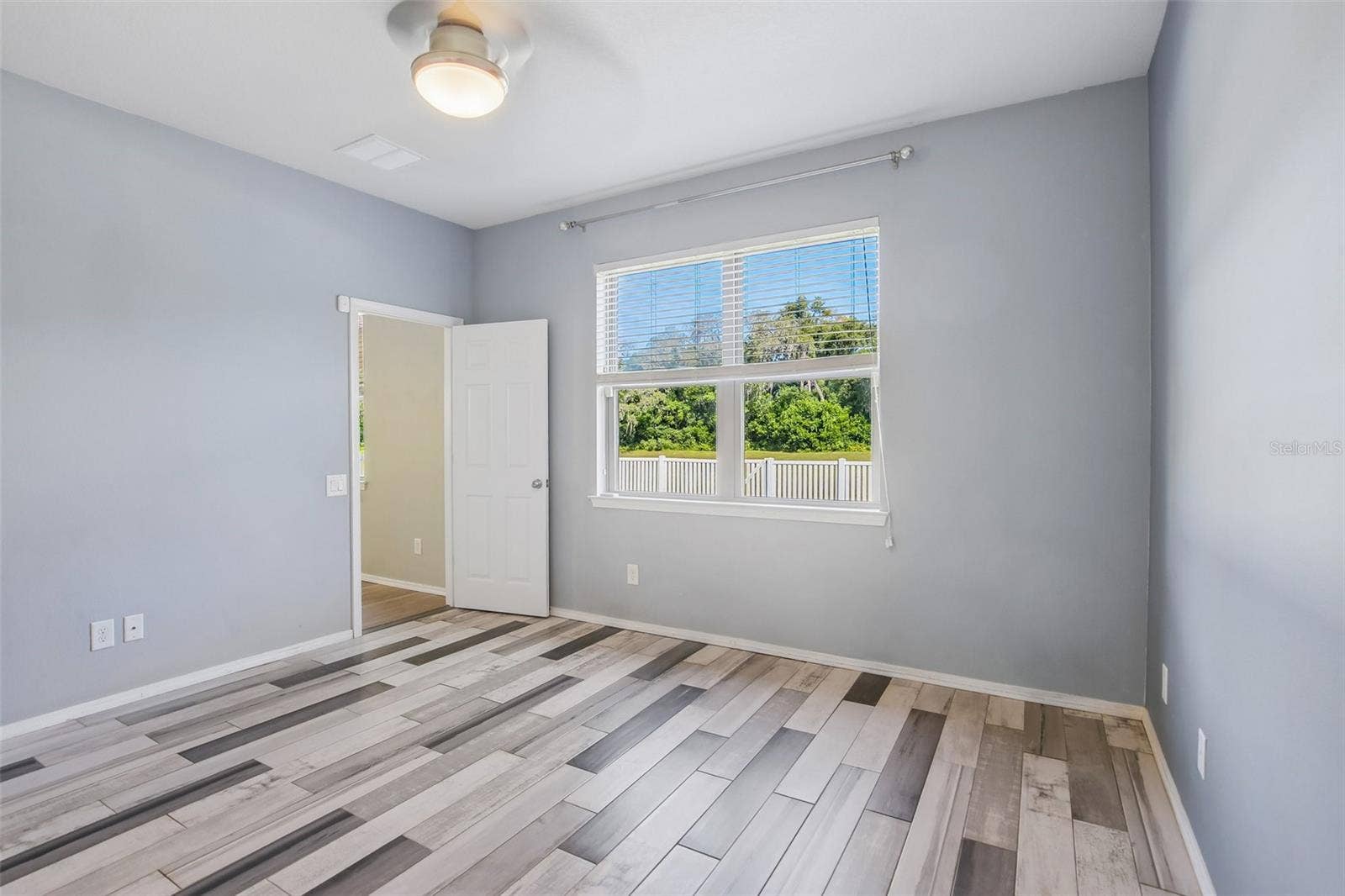1847 TRILLIUM BOULEVARD, Brooksville, FL 34604 1847 TRILLIUM BOULEVARD, Brooksville, FL 34604