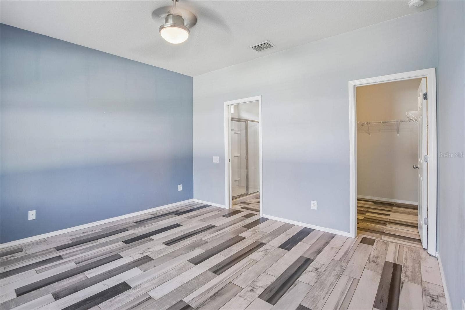 1847 TRILLIUM BOULEVARD, Brooksville, FL 34604 1847 TRILLIUM BOULEVARD, Brooksville, FL 34604