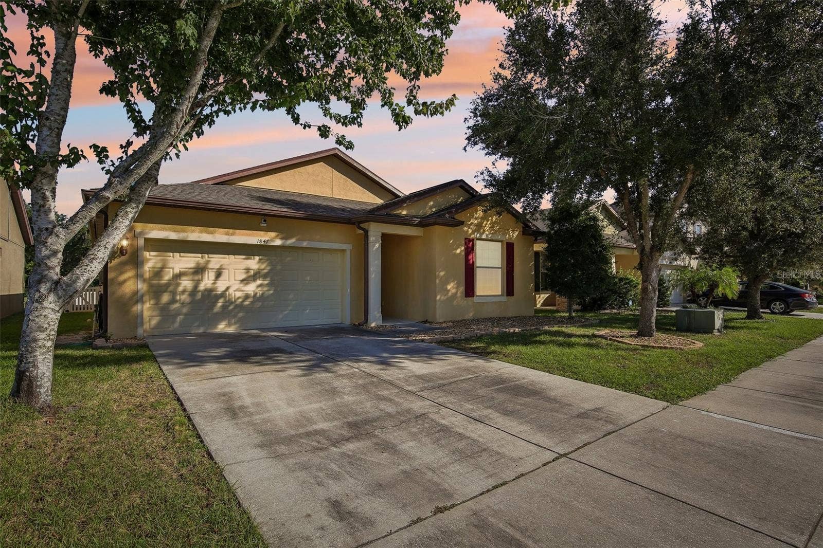 1847 TRILLIUM BOULEVARD, Brooksville, FL 34604 1847 TRILLIUM BOULEVARD, Brooksville, FL 34604