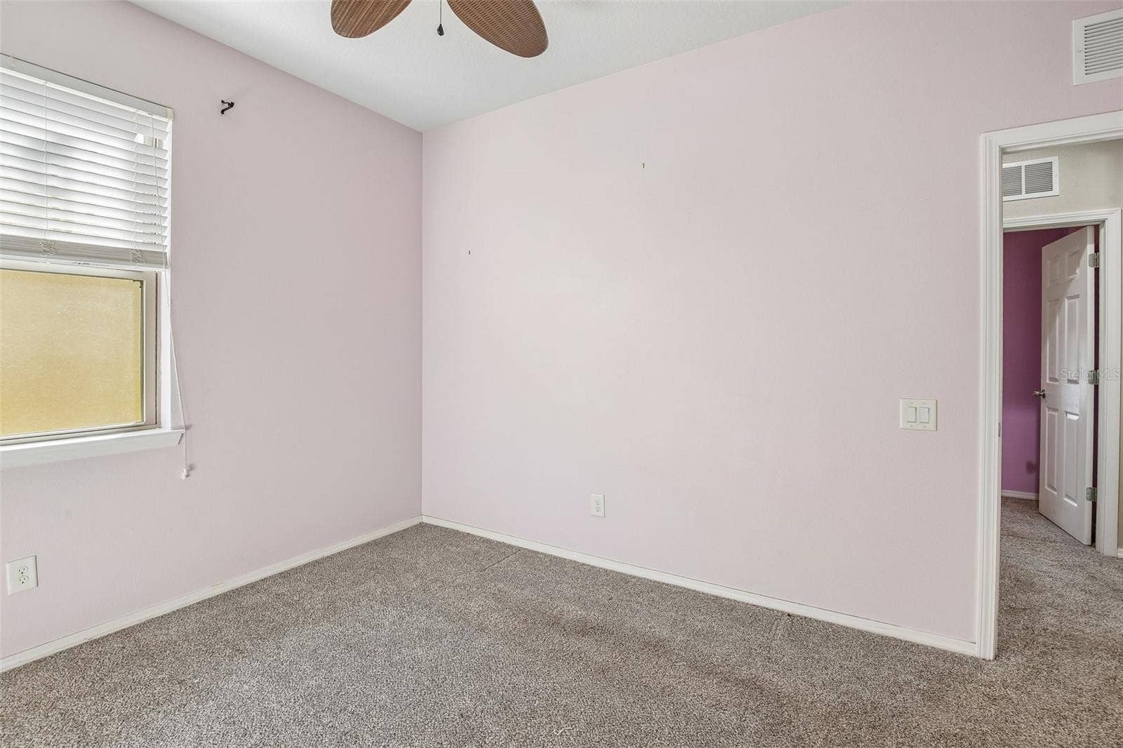 1847 TRILLIUM BOULEVARD, Brooksville, FL 34604 1847 TRILLIUM BOULEVARD, Brooksville, FL 34604