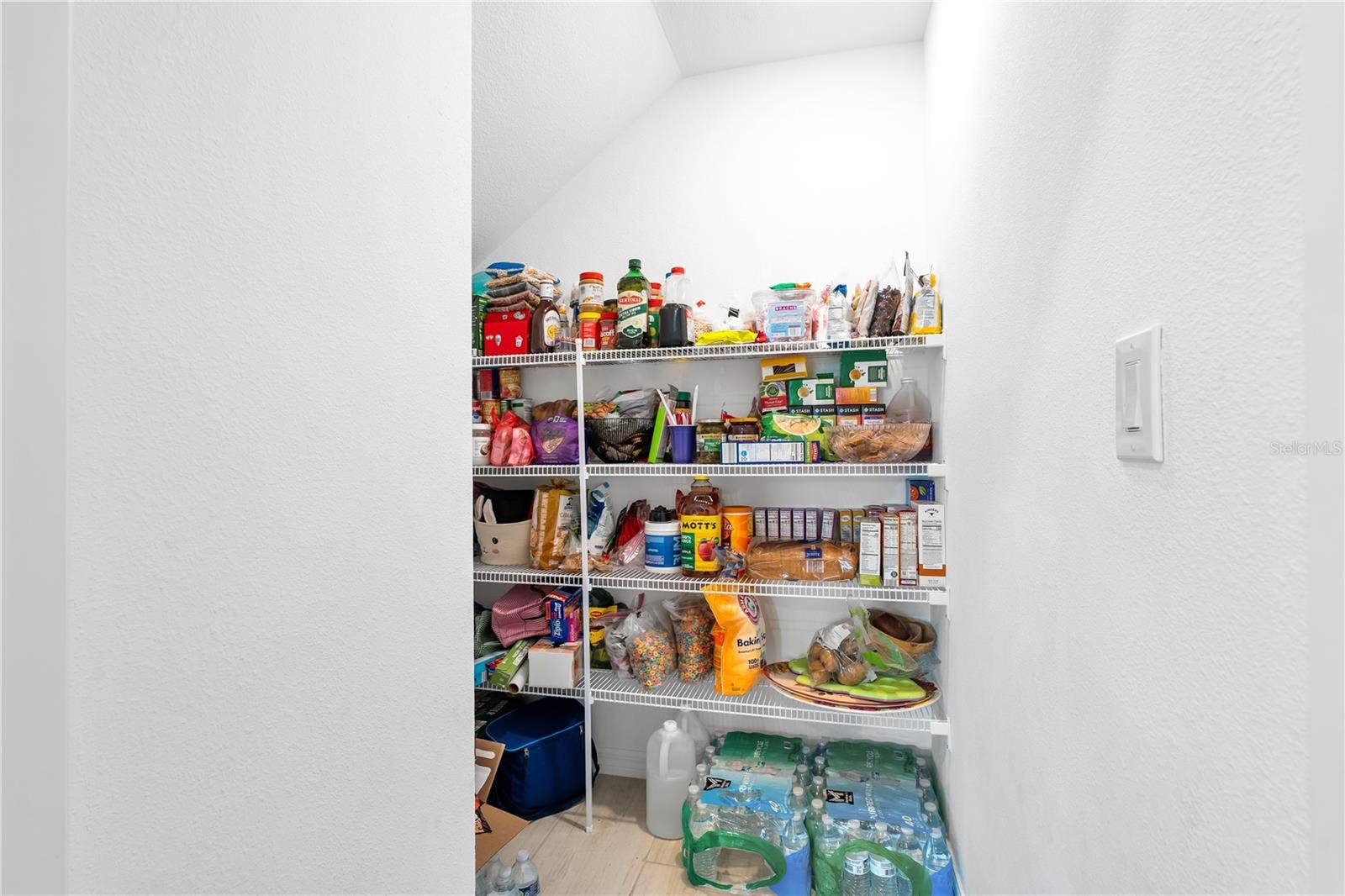 5009 FIDDLE FIG AVENUE, Wimauma, FL 33598 5009 FIDDLE FIG AVENUE, Wimauma, FL 33598