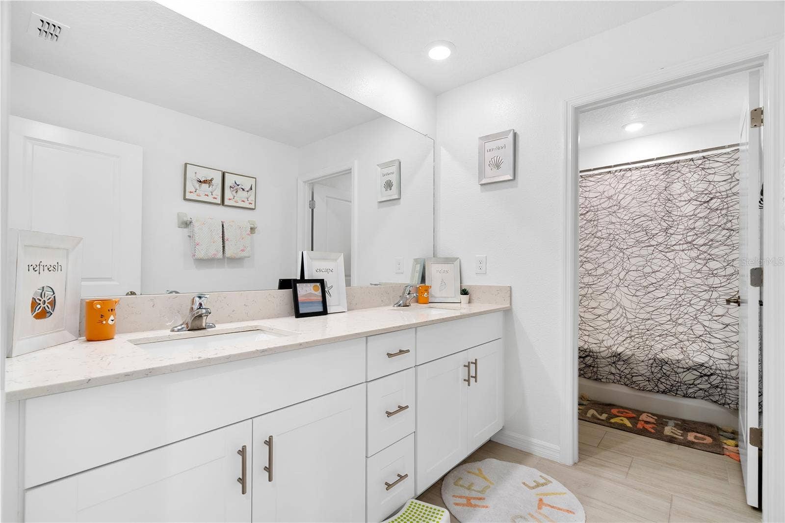 5009 FIDDLE FIG AVENUE, Wimauma, FL 33598 5009 FIDDLE FIG AVENUE, Wimauma, FL 33598