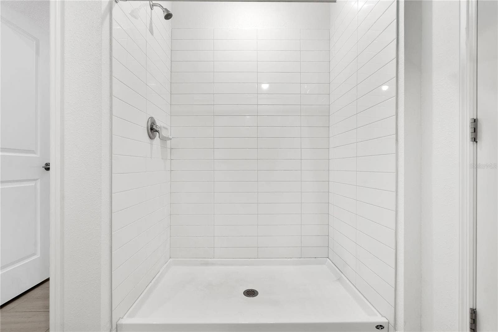 5009 FIDDLE FIG AVENUE, Wimauma, FL 33598 5009 FIDDLE FIG AVENUE, Wimauma, FL 33598