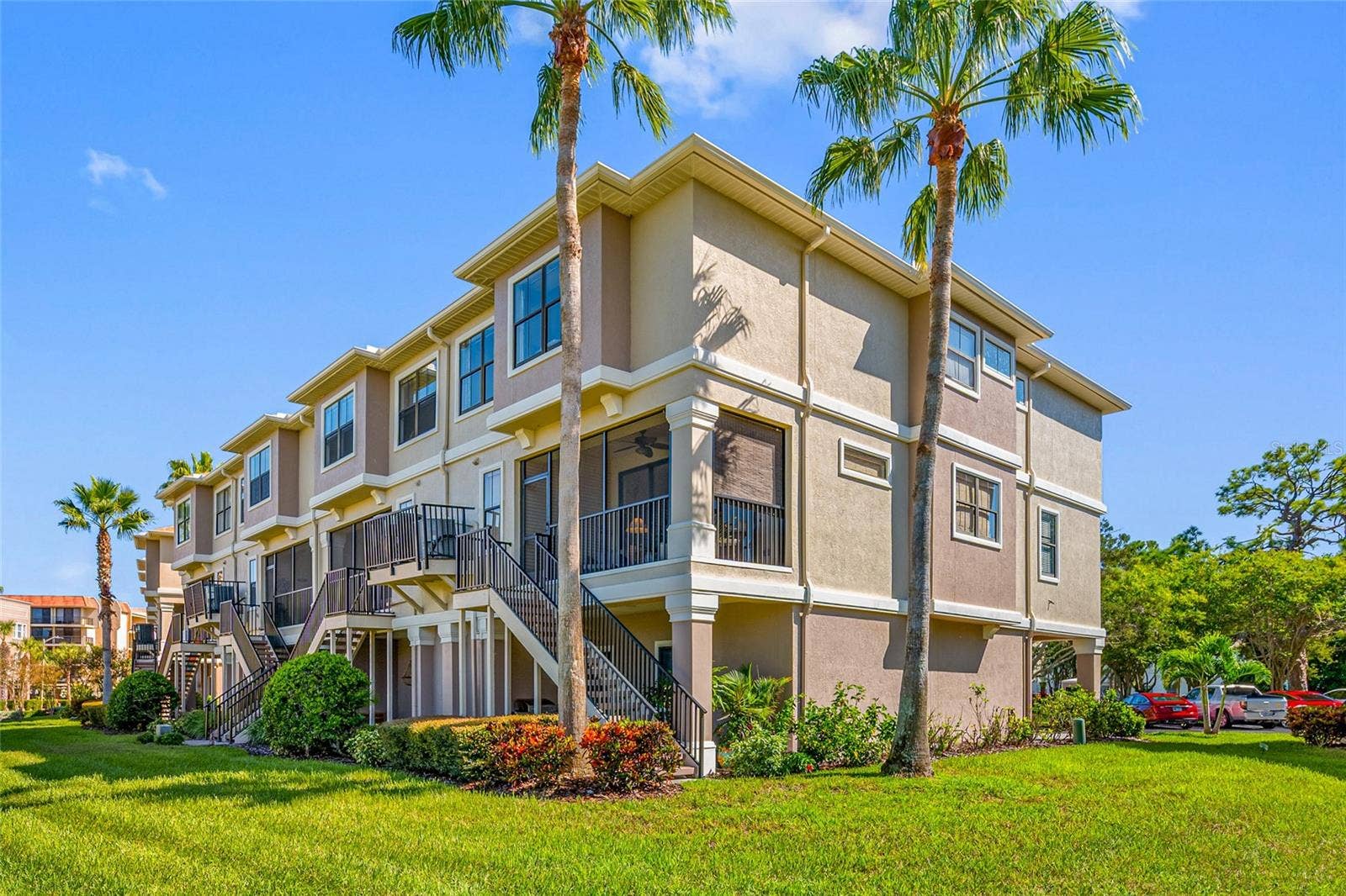 580 BELLA LOOP, Dunedin, FL 34698