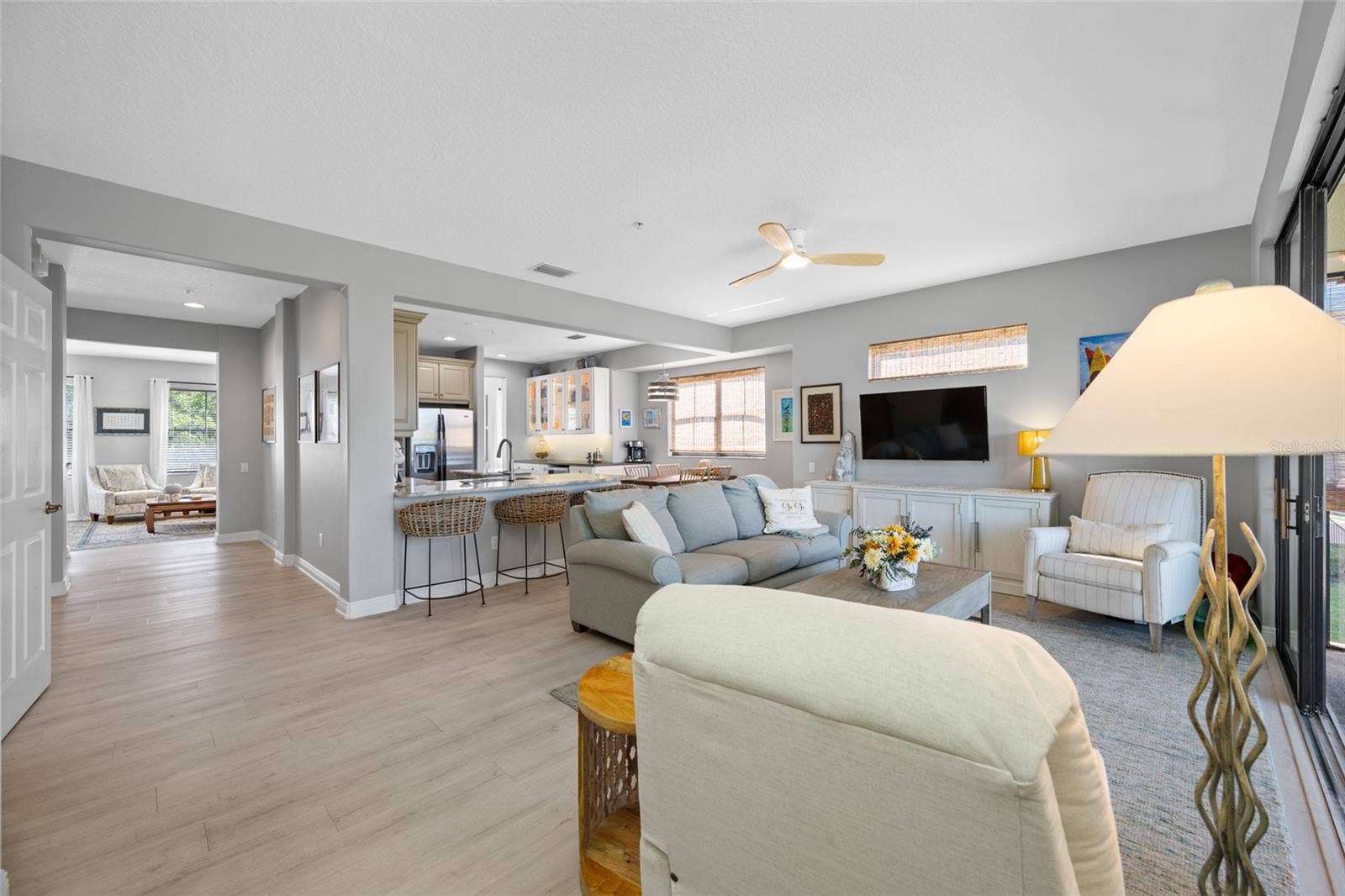 2nd Floor, main living area