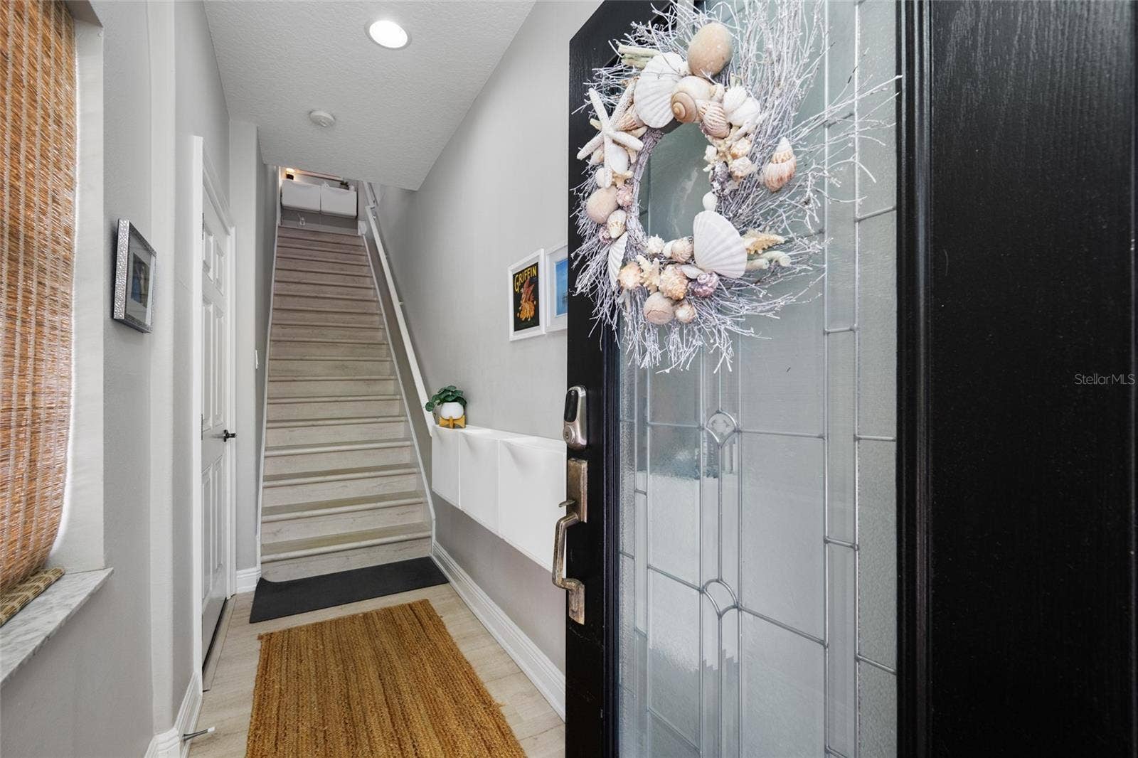 Front entrance to 2nd floor