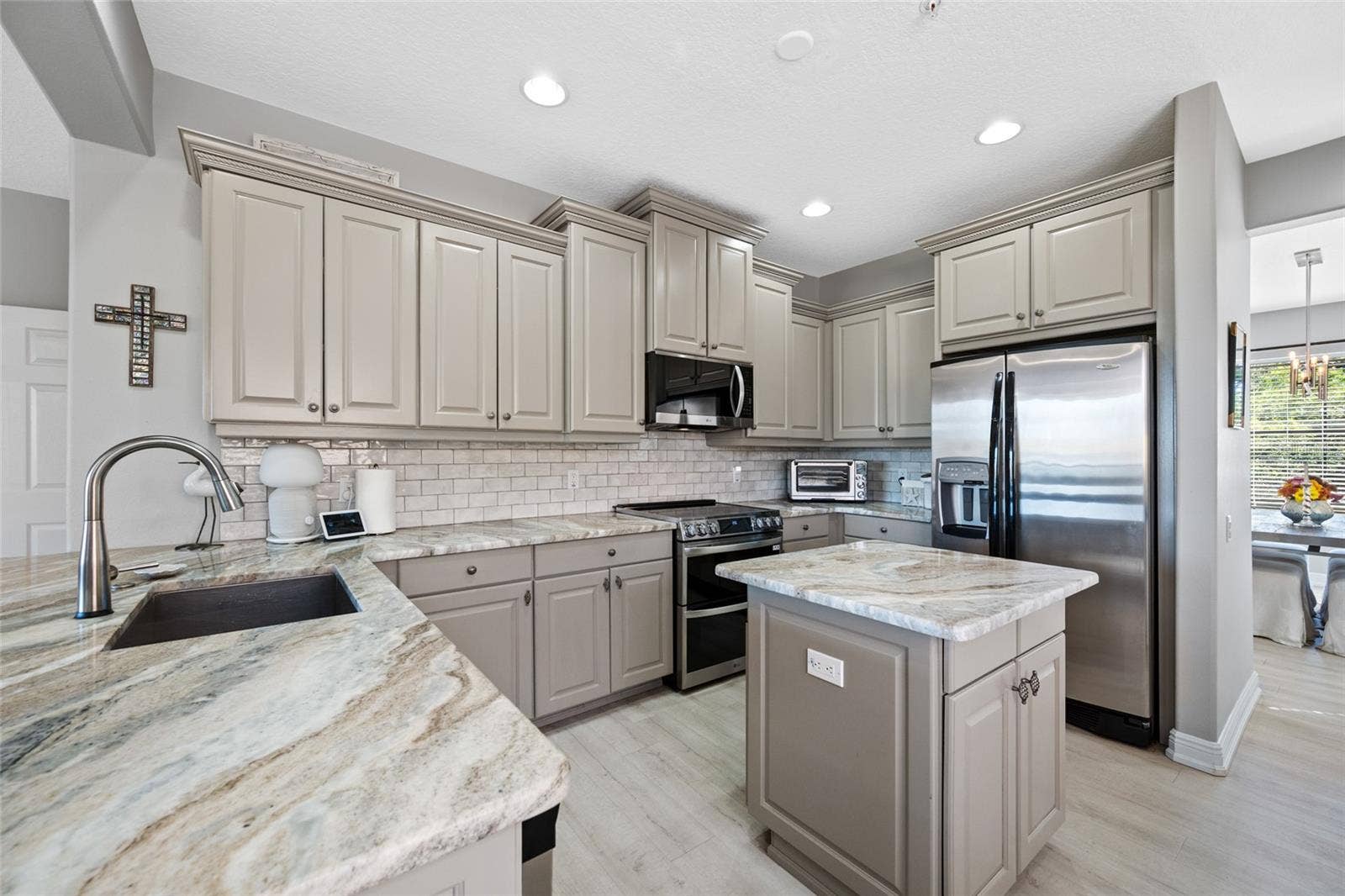 Kitchen (2nd Floor)