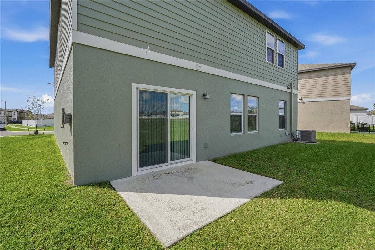 Zephyrhills, FL 33541