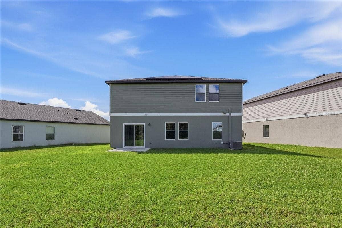 Zephyrhills, FL 33541