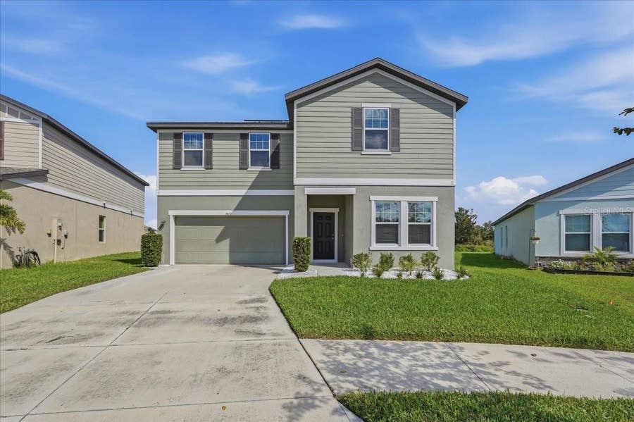 Property photo for Zephyrhills, FL
